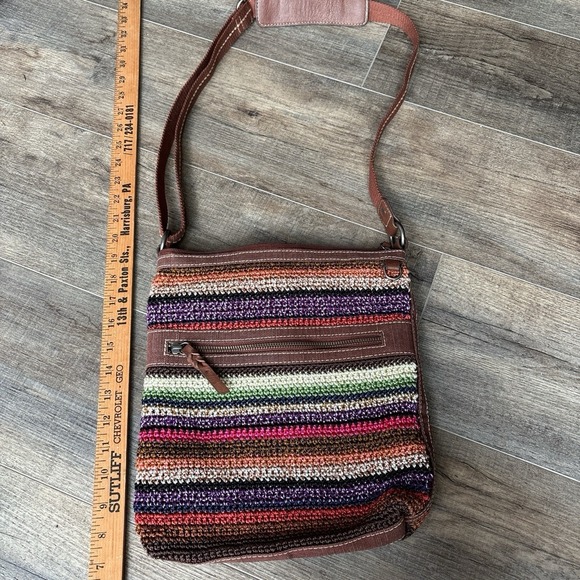 The Sak Lucia Crochet Crossbody Bag Women's Small Excellent Condition - Picture 9 of 16